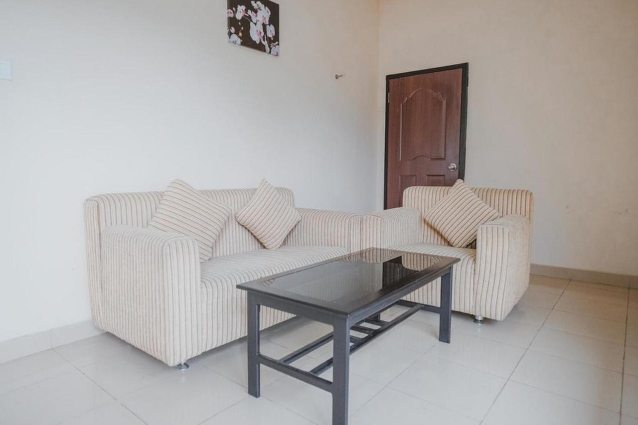 Reddoorz Premium @ Jalan Pal 10 Jambi Hotel Exterior photo